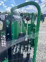 vue latérale des joysticks de gauche d'une mini chargeuse mc306 de chez chargeur plus.webp