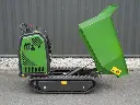 Mini dumper vert XN500 vu de côté, avec benne basculante, chenilles en caoutchouc et coordonnées de l’entreprise minipellerhinoceros.com visibles sur la carrosserie.