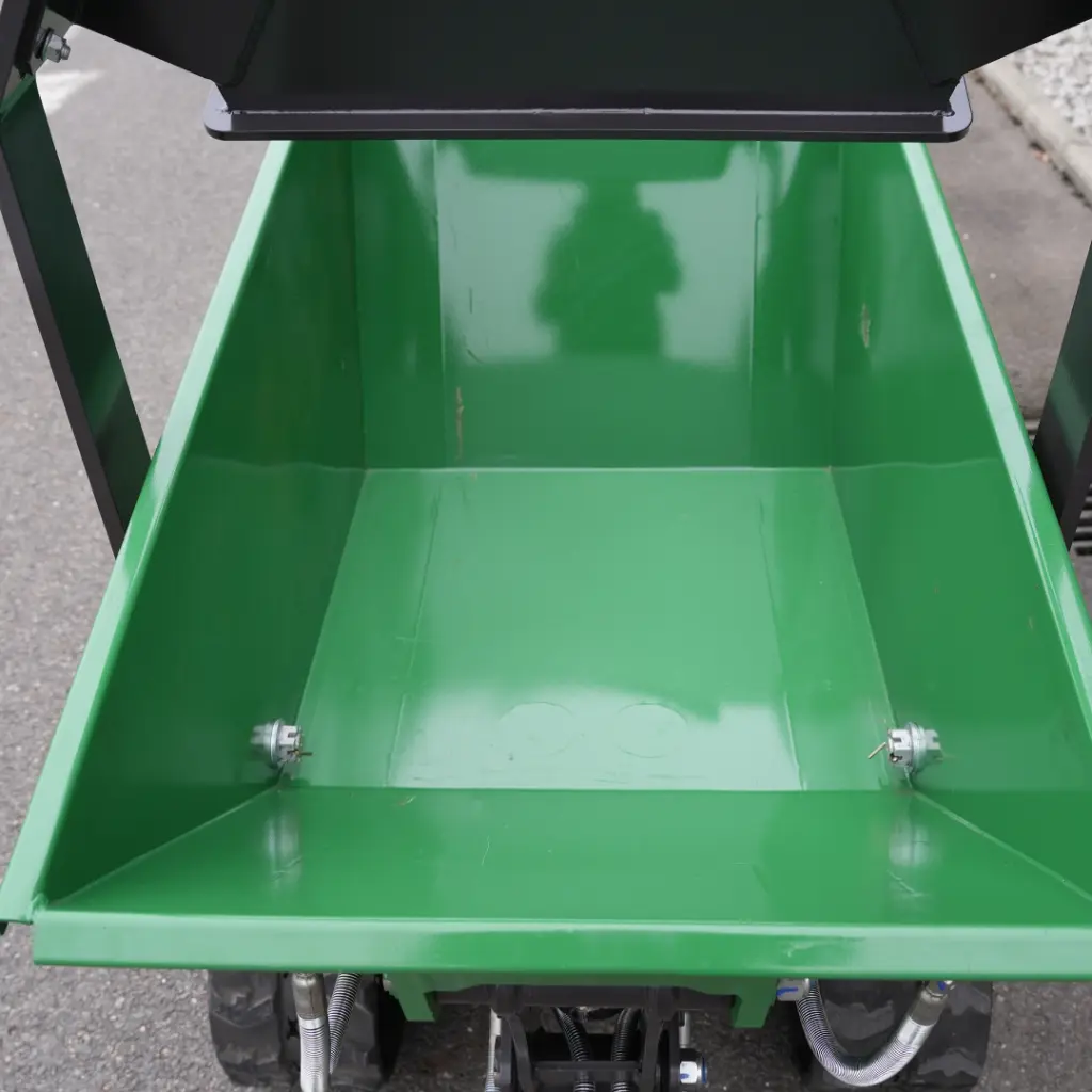 image illustrant la benne de la mini-chargeuse dpc800 de chez chargeur plus vue du dessus