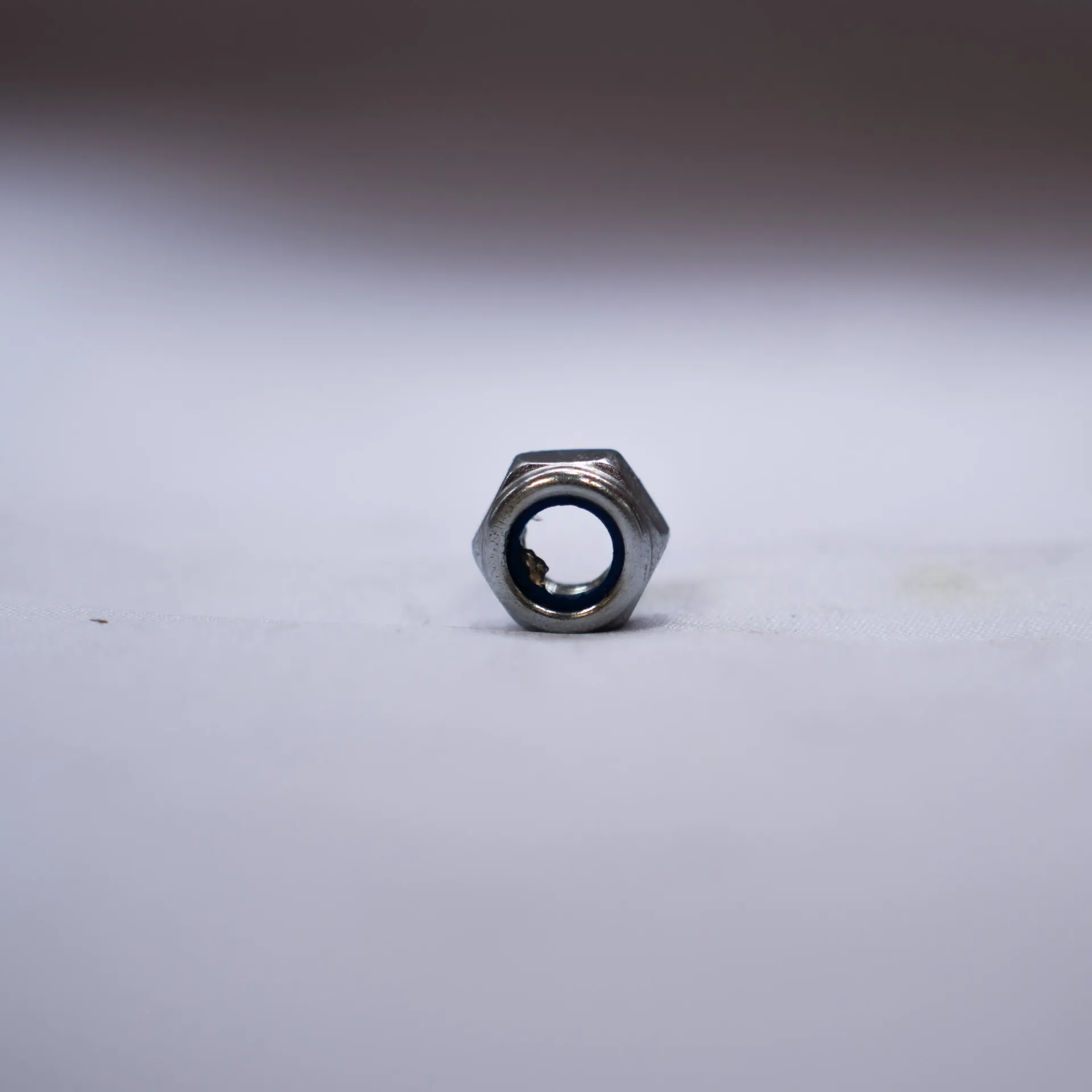 Écrou frein hexagonal M8